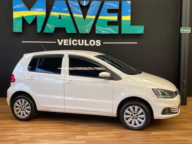 Volkswagen Fox 1.6 MI Total Flex 8V 5P 2015