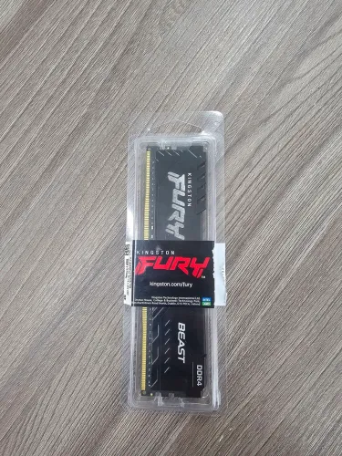 Memória RAM 16GB DDR4 3200Mhz Kingston Fury Beast