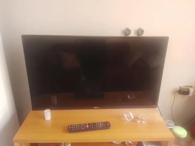 2 TV's usadas de 40" - Sony e Philco com defeito. 