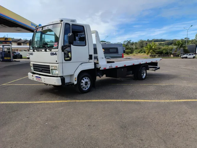 Cargo guincho plataforma com asa delta c/ar condicionado 