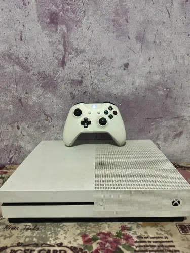 Xbox One S