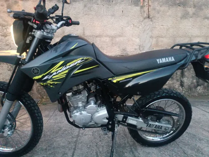 Lander 2017, R$15900  novíssima.