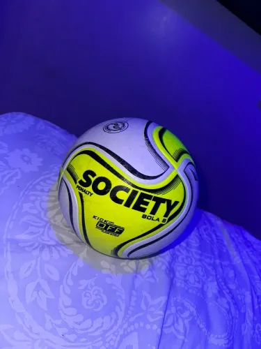 Bola de Society