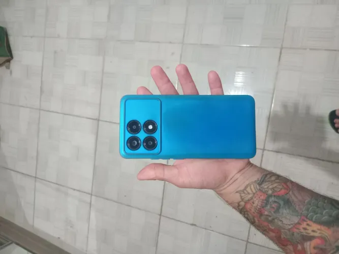 Troco poco x6 pro 512 gb em aparelho superior com volta minha