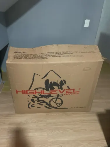 Bicicleta aro 29 highlevel