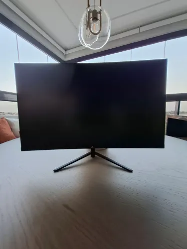 Monitor Gamer Curvo SuperFrame Precision 23.6" Full HD 165Hz - Usado