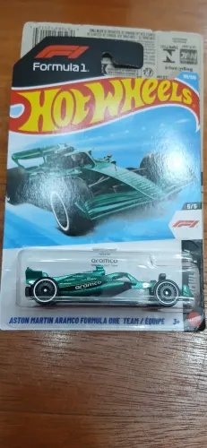 Hot wheels f1 aston martin