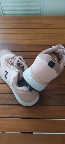 Tênis feminino