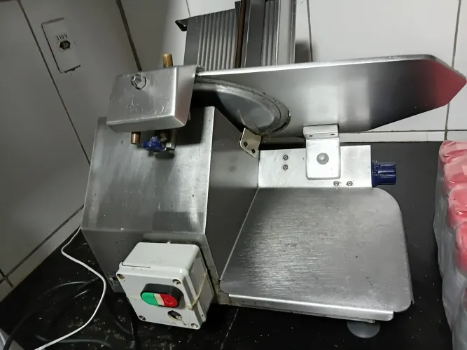 Fatiadora de frios