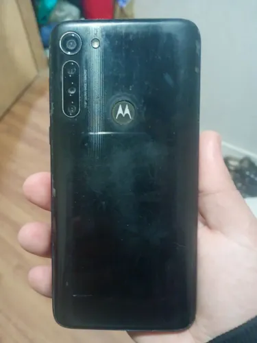 Moto G8 power
