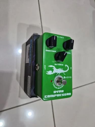 Pedal De Efeito Joyo Vintage Dynamic Compressor Jf-10 Verde