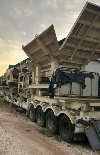 Britador de britagem móvel NW C96200