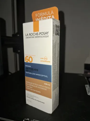 La Roche-posay Protetor Solar Facial Uvair 4.0 Fps60 45ml La Roche-posay Anthelios Proteto