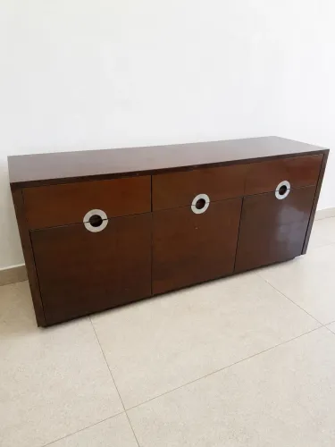 Rack / Buffet MDF Revestido Envernizado - Grande e Elegante