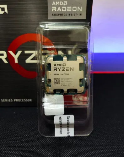 Processador AMD RYZEN 7 7700 3.8GHz (TURBO 5.3GHz) 40MB CACHE AM5 NOVO!