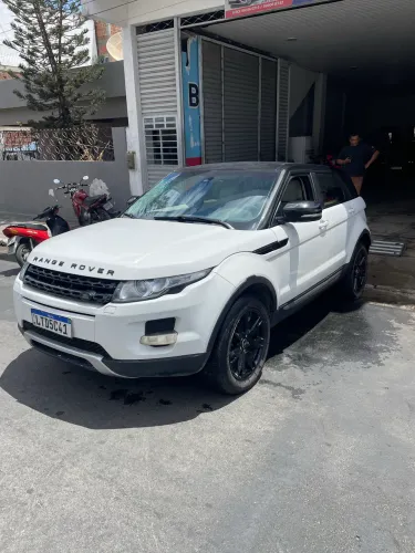 Land Rover Range Rover Evoque Pure Tech 2.0 Aut. 5P 2013