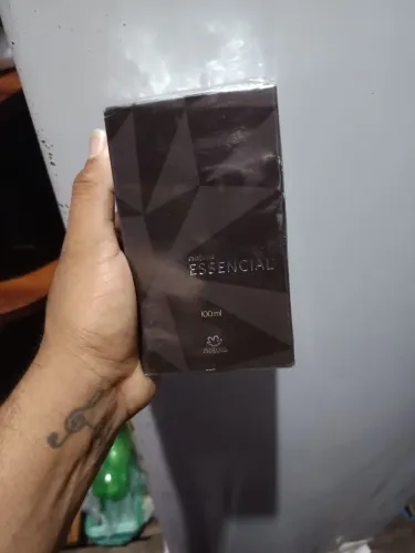 Perfume Essencial Natura Masculino 100ml Lacrado na Promoção