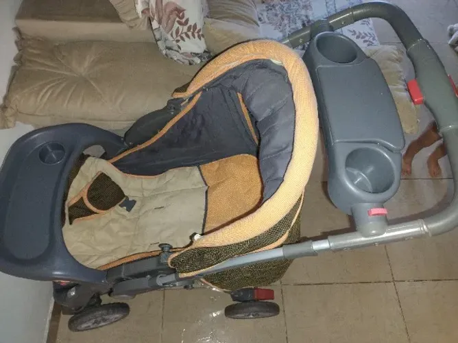 Carrinho de bebê