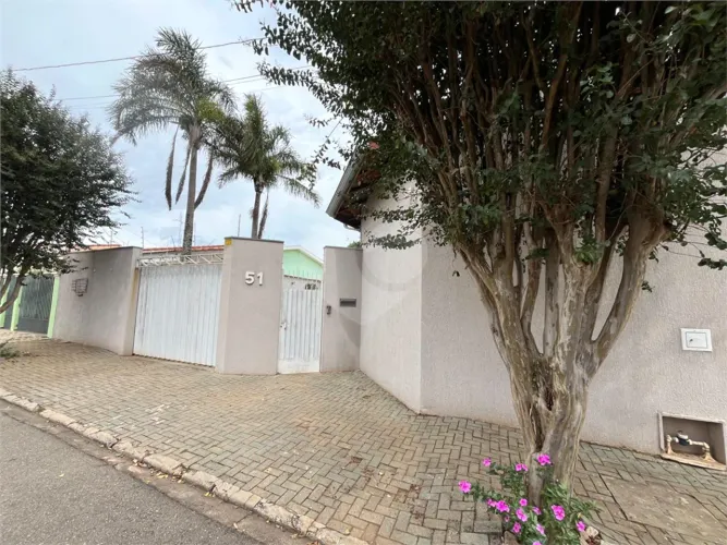 Casa com 3 quartos à venda em Jardim shangri-lá - SP