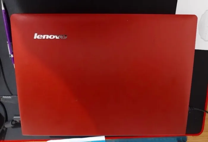 Notebook Lenovo i3