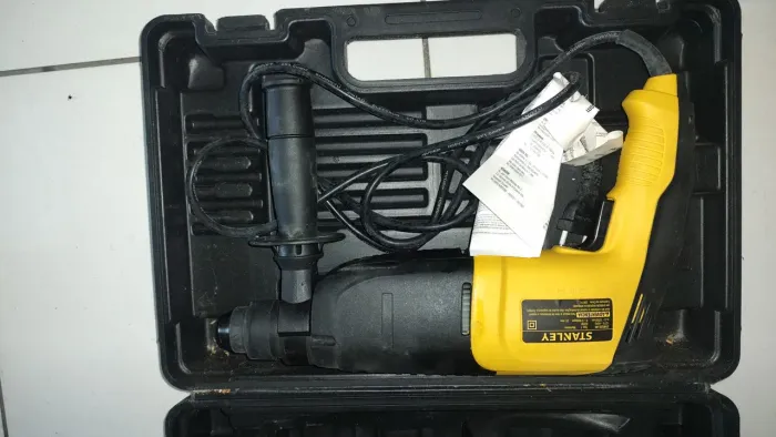 Martelete Stanley 620w