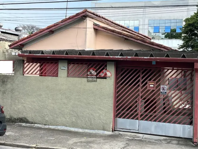 Casa para Venda e Locação na Vila Piratininga em São José dos Campos