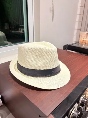 Chapéu Estilo Panamá/ Fedora em palha excelente estado 