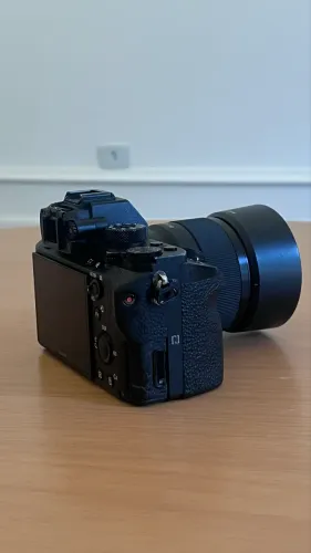 Sony A7SII FullFrame + Cage Tilta + Cartão de memória Sandinsk 32gb