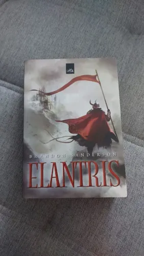 Elantris Brandon Sanderson
