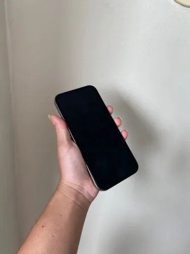 Vendo iPhone 16 Pro Max 