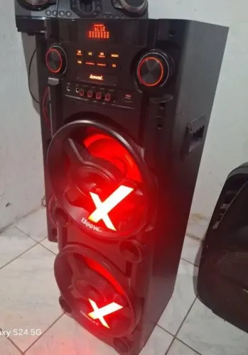 Vendo ou troco Caixa Amvox New X 1300w Nova Tem Nota Fiscal