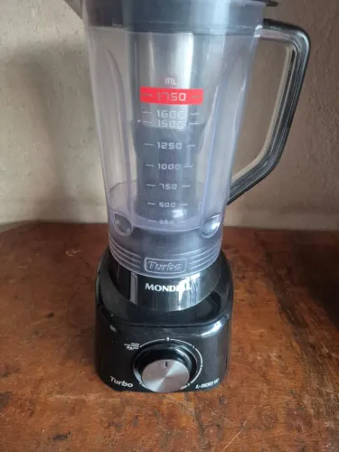 Liquidificador MONDIAL turbo 220v