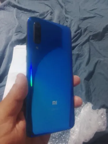 Xiaomi Mi 9 6 GB de RAM 128 gb toppppppp