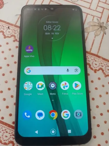 Celular moto G7 64 gigas bem conservado 