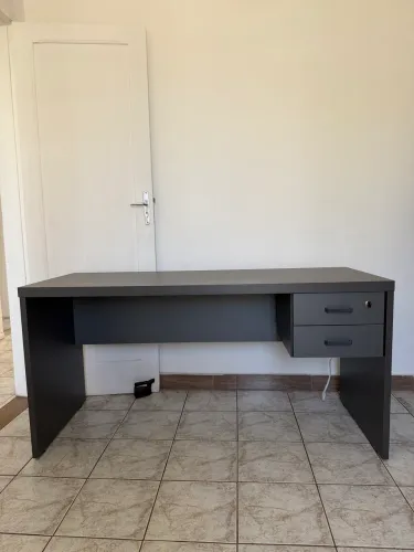 Mesa de escritório 1,50x0,60