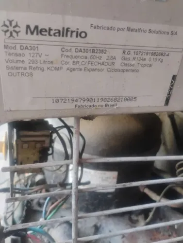 Freezer metalfrio