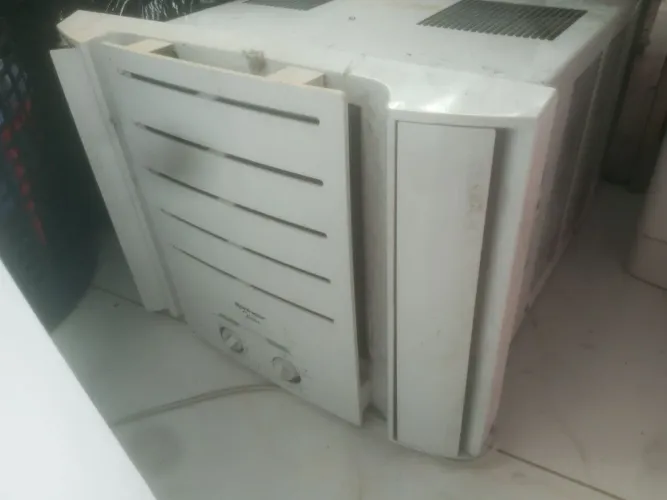 Vendo ar condicionado 7.500 btus