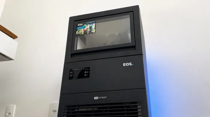Máquina de Gelo 45kg EOS nova
