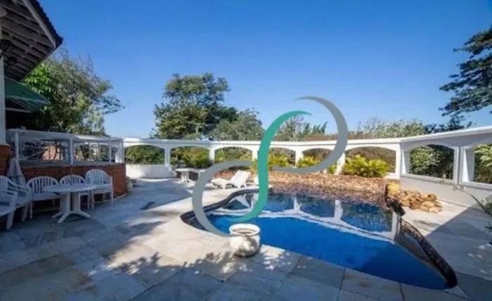 Casa com 5 dormitórios à venda, 1200 m² por R$ 8.200.000,00 - Condomínio Village Sans Souc
