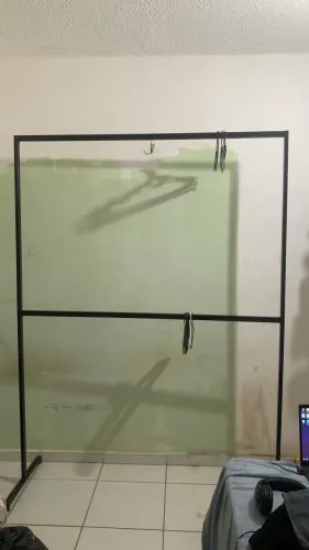 Arara para roupa
