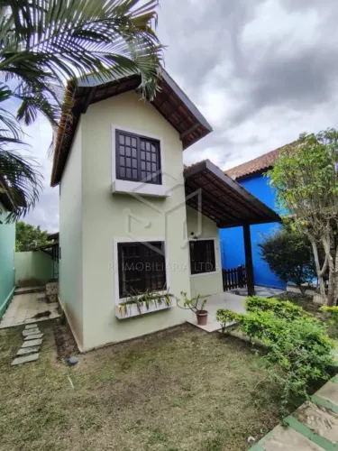 Casa em condominio com 03 quartos em Gravatá/PE