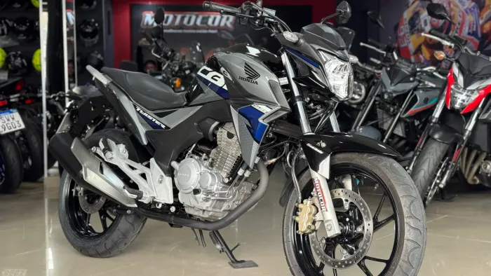 CB TWISTER 250 PRATA 2019