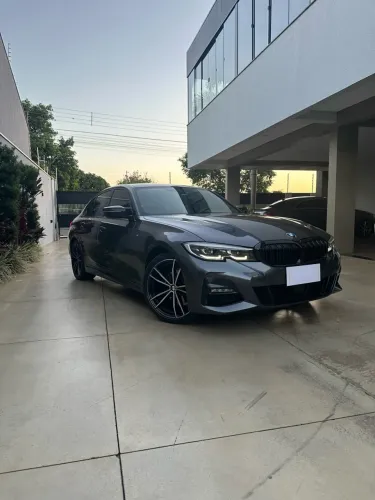 BMW 320I A 2.0 TB M Sport Activeflex 16V 4P 2022