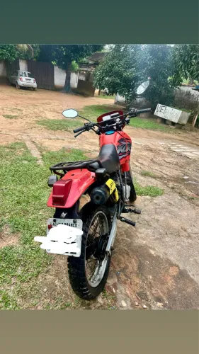 Vende-se moto xlr único dono valor 6.000