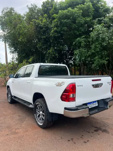 Toyota Hilux CD SRV 4X4 2.8 TDI Diesel Aut. 2016