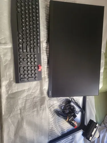 Teclado gamer Samsung 24 polegadas