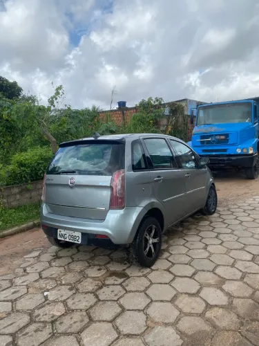 Fiat Idea Essence Dualogic 1.6 Flex 16V 5P 2011