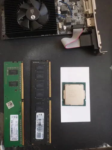i5 10400f + Rams de 4 e 8gb ddr4 e Geforce 210