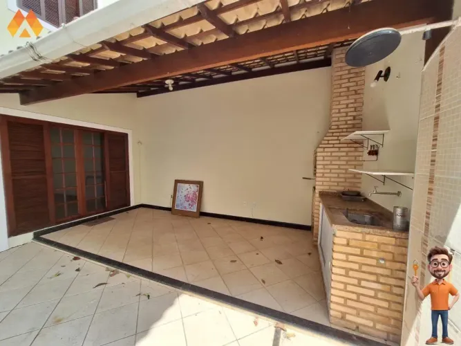 São Marcos - Excelente Casa c/ 05 qts (01 suíte) e 02 vagas de garagem!