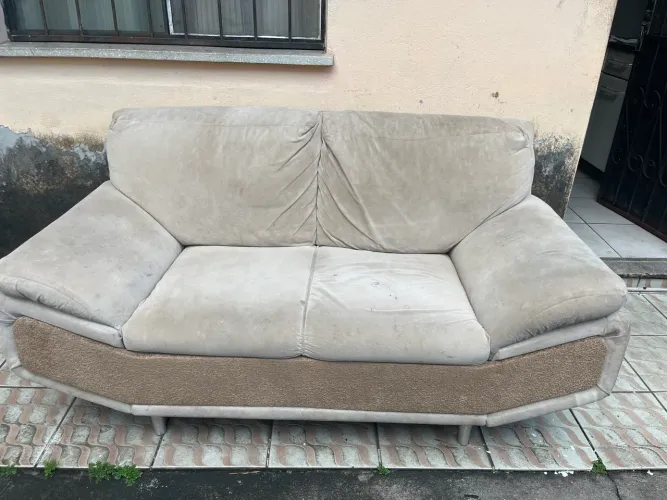 Vendo sofá, melhor oferta leva ainda hoje!!! RS1.000